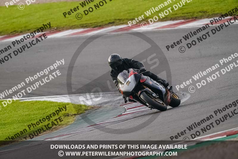 donington no limits trackday;donington park photographs;donington trackday photographs;no limits trackdays;peter wileman photography;trackday digital images;trackday photos